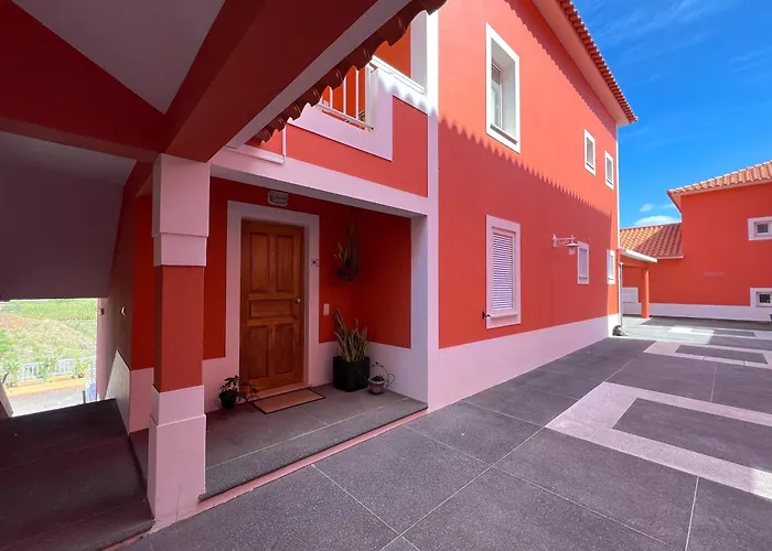 The Pink Villa - Holidays In Madeira Island